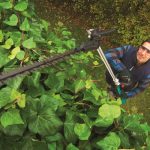 Bosch AMW 10 HS Long Reach Hedge Trimmer Review